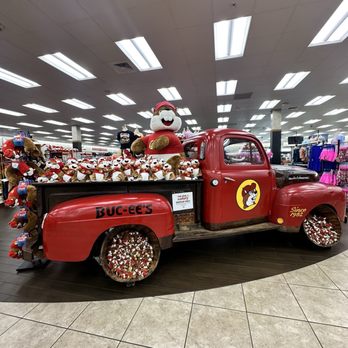 Buc-ee's - Gas Stations Near Me - Daytona Beach, Florida