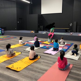 Challenge School - Yoga class - Preschools Near Me - Fremont, California Challenge School - Yoga class - Preschools Near Me - Fremont, California