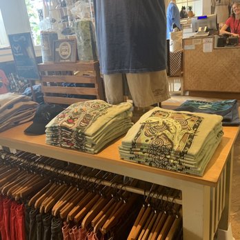 Crazy Shirts - Men's Clothing Near Me - Kailua Kona, Hawaii Crazy Shirts - Men's Clothing Near Me - Kailua Kona, Hawaii