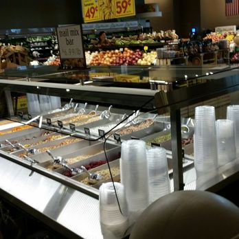 Mariano's - Trail mix bar - Bagels Near Me - Des Plaines, Illinois