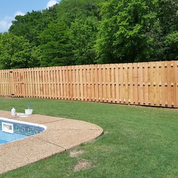 Express Fence Services - Shadow Box - Fences & Gates Near Me - Memphis, Tennessee Express Fence Services - Shadow Box - Fences & Gates Near Me - Memphis, Tennessee