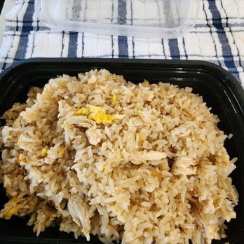 Baramee Thai Restaurant - Thai rice with slivers of egg, chicken, but no veggies - Thai Near Me - San Pedro, California Baramee Thai Restaurant - Thai rice with slivers of egg, chicken, but no veggies - Thai Near Me - San Pedro, California