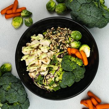 Clean Eatz - Newport - Build Your Own Bowl with Brown Rice, Chicken, Broccoli, Honey Roasted Carrots, Bussels & Epic Sauce - Health Markets Near Me - Newport, Kentucky Clean Eatz - Newport - Build Your Own Bowl with Brown Rice, Chicken, Broccoli, Honey Roasted Carrots, Bussels & Epic Sauce - Health Markets Near Me - Newport, Kentucky