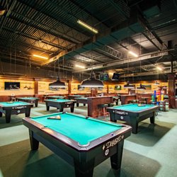 Fast Eddie's Houston - Fuqua - Pool tables for every league and every player