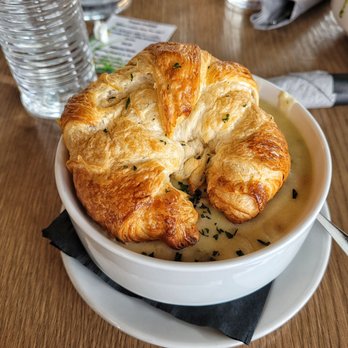 Union - 04.19.22 - Chicken Pot Pie - Diners Near Me - Fort Collins, Colorado