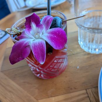 Deck. - Hawaiian Near Me - Honolulu, Hawaii