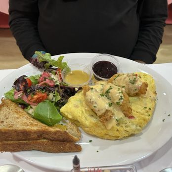 High Noon Brunchery - Lobster Beignet Omelette - Breakfast & Brunch Near Me - Atlanta, Georgia High Noon Brunchery - Lobster Beignet Omelette - Breakfast & Brunch Near Me - Atlanta, Georgia