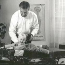 Jeffrey Garvey, DC - Parkersburg Chiropractic Center - Kids & Chiropractic!