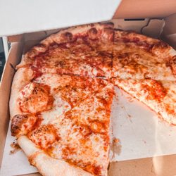 Micky's Pizza - Amazing NY style cheese pizza