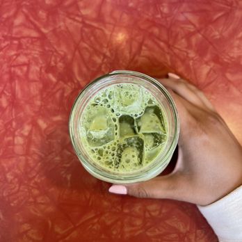 The Blythe Cricket - Amazing iced matcha - Breakfast & Brunch Near Me - Joseph, Oregon