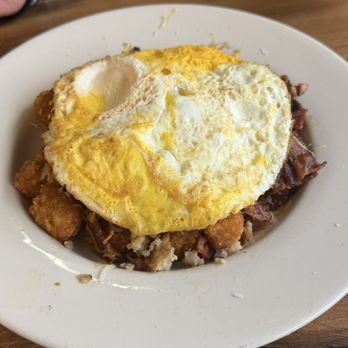 Carol's Restaurant - Tater Tot Special THE BOMB !!!! - Breakfast & Brunch Near Me - West Sacramento, California