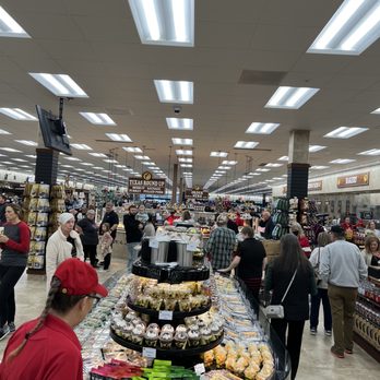 Buc-ee's - Inside the store - Gas Stations Near Me - Crossville, Tennessee