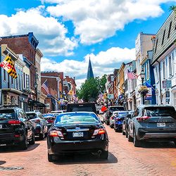 Downtown Annapolis Trolley - Photo by Daniel B McNeill