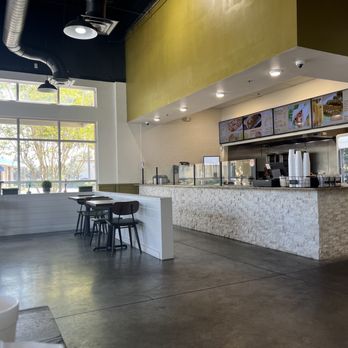 Evoo Fresh Mediterranean Kitchen - Counter - Lebanese Near Me - Sanford, Florida Evoo Fresh Mediterranean Kitchen - Counter - Lebanese Near Me - Sanford, Florida
