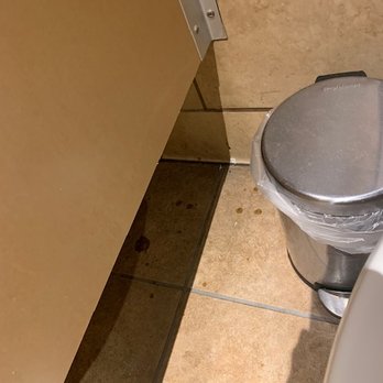 Red Lobster - My stall. YUK! - Seafood Near Me - Salinas, California