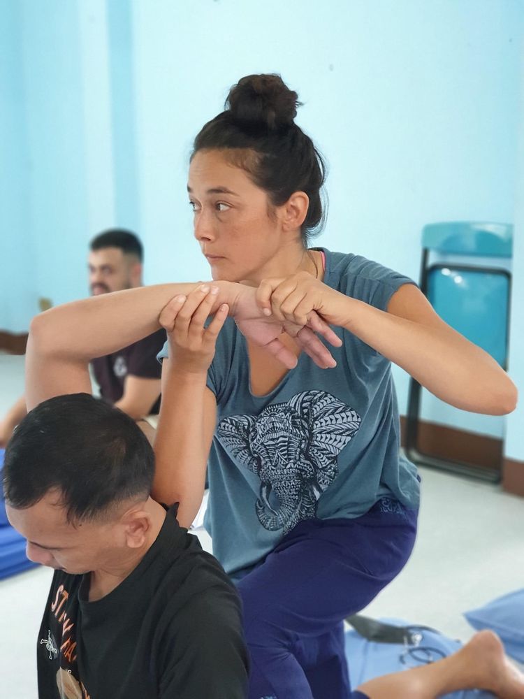 Mei Jardstrom  Massage Therapy Logo