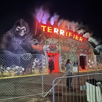 Halloween Horror Nights - Haunted Houses Near Me - Los Angeles, California Halloween Horror Nights - Haunted Houses Near Me - Los Angeles, California