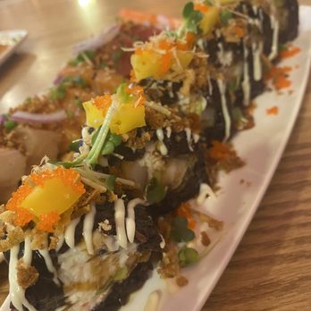 Dragon Sushi - da bomb roll - Sushi Bars Near Me - Albuquerque, New Mexico