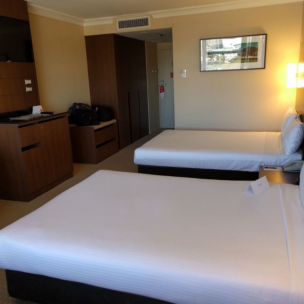 Bayview Boulevard Sydney - Regular room.... Nice and tidy and roomy. - Venues & Event Spaces Near Me - Sydney, NSW Bayview Boulevard Sydney - Regular room.... Nice and tidy and roomy. - Venues & Event Spaces Near Me - Sydney, NSW