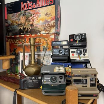 Boro Vintage - Antiques Near Me - Yardley, Pennsylvania