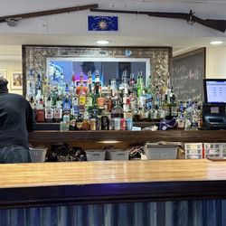 Ducky's Pub and Grill - Inside