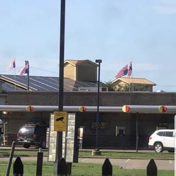 Sonic Drive-In - Upside down American Flags! Fire this employee - Fast Food Near Me - Terrell, Texas
