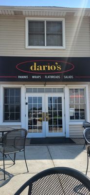 Dario's by null
