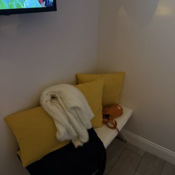 OrangeTwist - A little space to put some of your things, there is also a hook on the door - Medical Spas Near Me - Santa Clara, California OrangeTwist - A little space to put some of your things, there is also a hook on the door - Medical Spas Near Me - Santa Clara, California