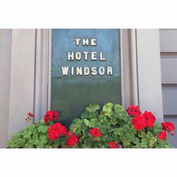 Afternoon Tea at The Hotel Windsor - merry Christmas - Coffee & Tea Near Me - Melbourne, VIC