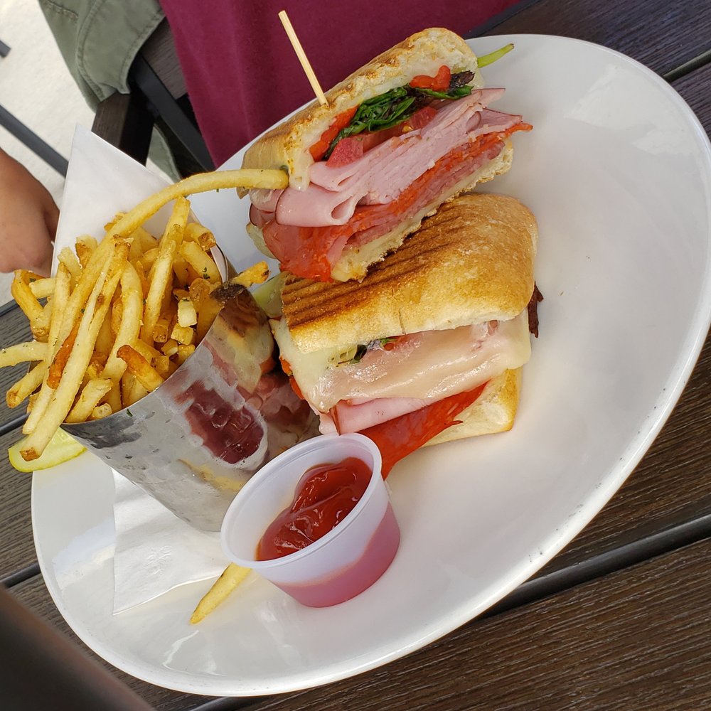 Tapia's On Main - Italian Panini - Pizza Near Me - Middletown, Maryland Tapia's On Main - Italian Panini - Pizza Near Me - Middletown, Maryland