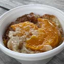 Bee’s Barbecue - Madisonville - Bourbon Peach cobbler, mmmm...