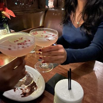 Nightcaps at Rosetta - Tiki Bars Near Me - Livermore, California Nightcaps at Rosetta - Tiki Bars Near Me - Livermore, California