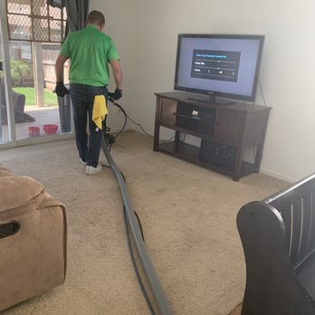 Gogreen Xtreme Clean - During cleaning - Carpet Cleaning Near Me - Tulare, California