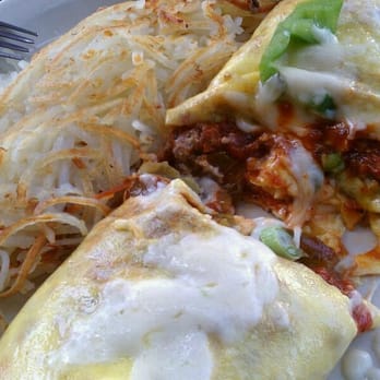 Omelette Inn - Mama mia with hash browns - Breakfast & Brunch Near Me - Long Beach, California