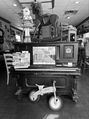 Shut Up and Eat by null