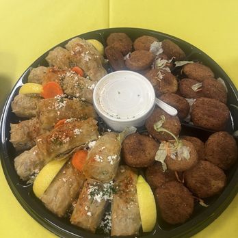 La Mediterranee - Spinach Filo and falafel - Mediterranean Near Me - Berkeley, California