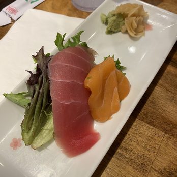 Midtown Sushi and Ramen - Tuna (left) and salmon (right) sashimi - Sushi Bars Near Me - Saint Louis, Missouri Midtown Sushi and Ramen - Tuna (left) and salmon (right) sashimi - Sushi Bars Near Me - Saint Louis, Missouri