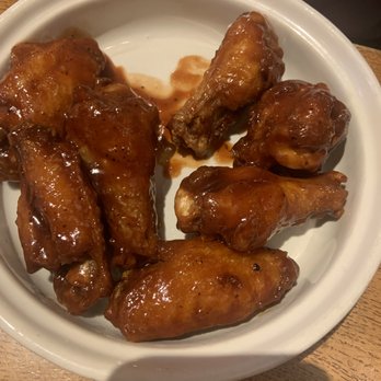 Giordano's - Chicken Wings $12.45 - Pizza Near Me - Chicago, Illinois