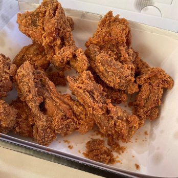 bb.q Chicken Kahala - Too dry chicken cannot eat - Chicken Wings Near Me - Honolulu, Hawaii