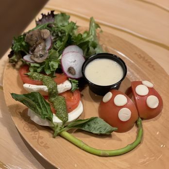 Toadstool Cafe - Caprese salad - Cafes Near Me - Universal City, California