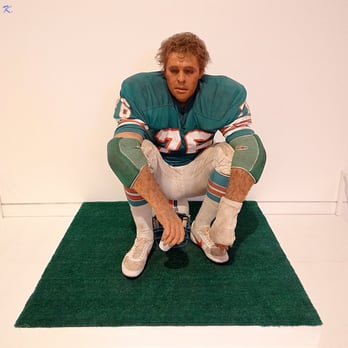 Lowe Art Museum - Duane Hanson's "Football Player" oil on polyvinyl, football uniform and helmet, from 1981. - Art Museums Near Me - Coral Gables, Florida Lowe Art Museum - Duane Hanson's "Football Player" oil on polyvinyl, football uniform and helmet, from 1981. - Art Museums Near Me - Coral Gables, Florida