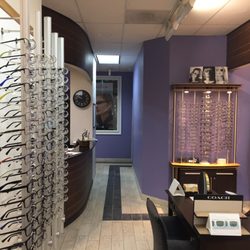 American Optical And Contact Lenses - Tomford Frames