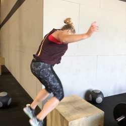 Aloha Kihei CrossFit - Super Fly on the box
