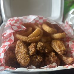 JC's Wingz & Concessions - GB SPECIAL WITH FRIED OKRA