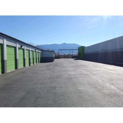 Extra Space Storage
