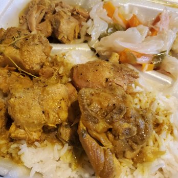 Island Jerk Hut - Curry chicken - Caribbean Near Me - Chesapeake, Virginia