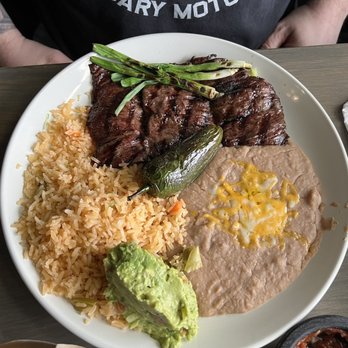 Fresa Mexican Kitchen & Tequila Bar - Carne asada - Mexican Near Me - Everett, Washington