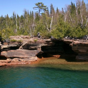 Apostle Islands Cruises - Caves - Boating Near Me - Bayfield, Wisconsin Apostle Islands Cruises - Caves - Boating Near Me - Bayfield, Wisconsin