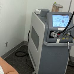 dr LASER
