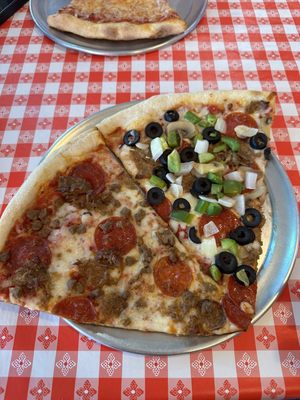 Carmine's Pizzeria by null